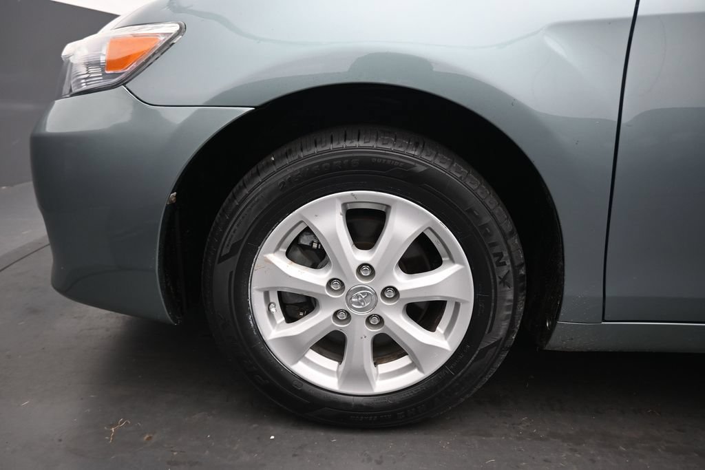Used 2011 Toyota Camry LE w/ LE Extra-Value Pkg FWD image 43
