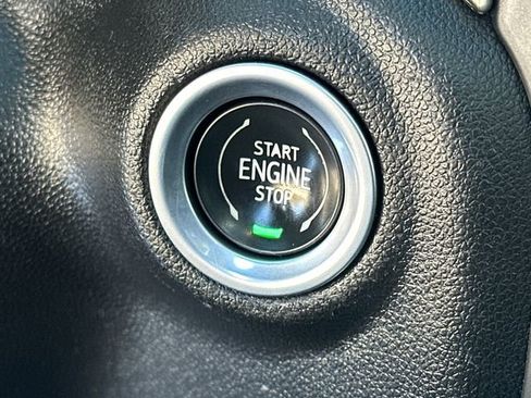 Used 2023 GMC Sierra 2500 Denali w/ Denali Ultimate Package image 36