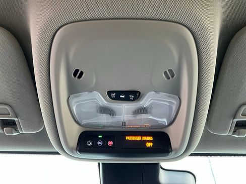 Used 2025 Buick Encore GX Preferred image 15