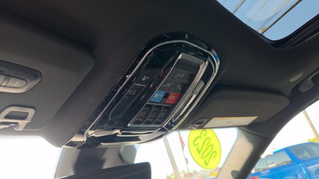 Used 2023 Jeep Grand Cherokee Overland AWD/4WD image 22