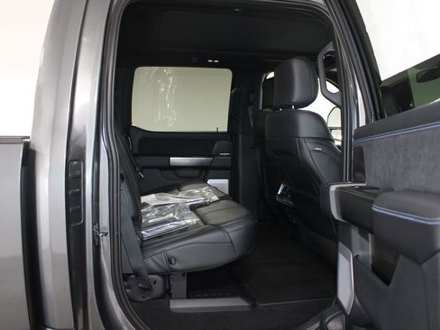 New 2026 Ford F350 Platinum image 31