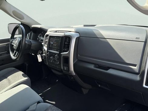 Used 2019 RAM 1500 Classic Warlock w/ Luxury Group image 15