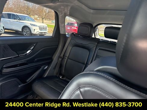 Used 2022 Lincoln Corsair AWD w/ Premium Package image 10