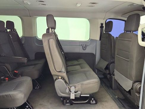 Used 2018 Ford Transit 350 XLT image 20