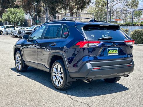 Used 2024 Toyota RAV4 XLE Premium w/ Weather Package FWD image 8