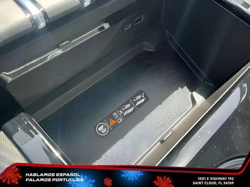 New 2026 GMC Yukon XL AT4 w/ AT4 Premium Plus Package AWD/4WD image 14