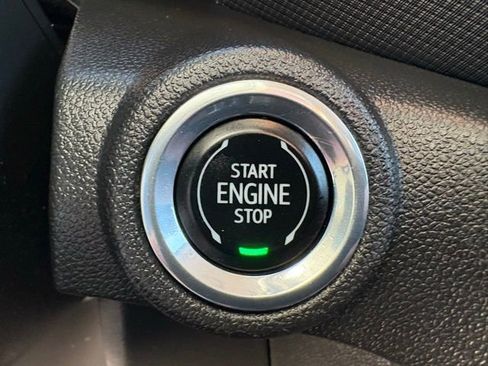 Used 2023 Chevrolet TrailBlazer LT image 23