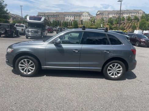 Used 2014 Audi Q5 2.0T Premium w/ Lighting Package AWD/4WD image 9
