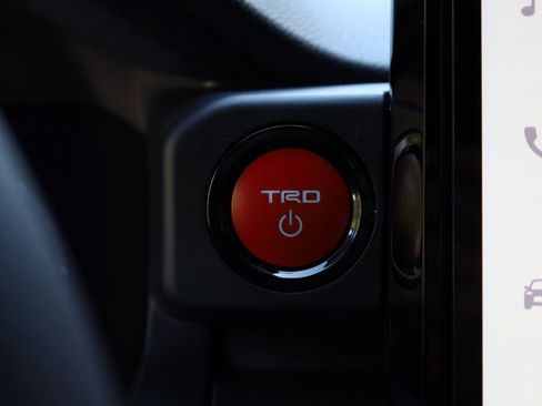 New 2025 Toyota Tacoma TRD Sport image 7