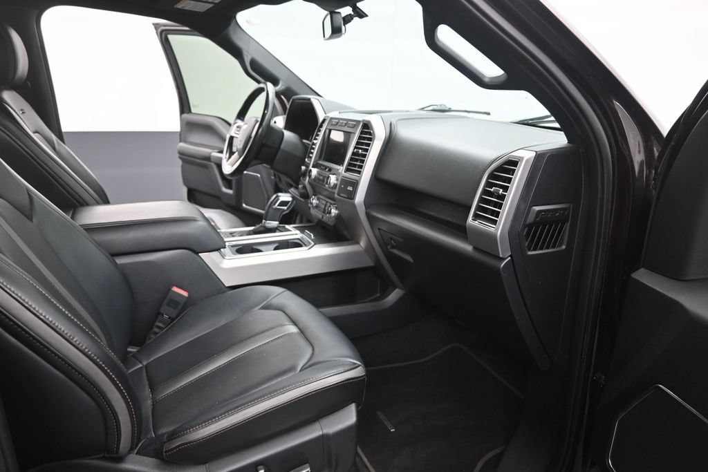 Used 2020 Ford F150 Platinum w/ Equipment Group 701A Luxury AWD/4WD image 24