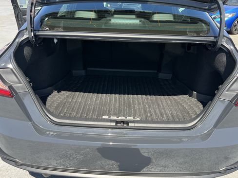 Used 2026 Toyota Camry SE w/ Convenience Package FWD image 22