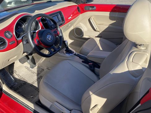 Used 2015 Volkswagen Beetle 1.8T FWD image 22