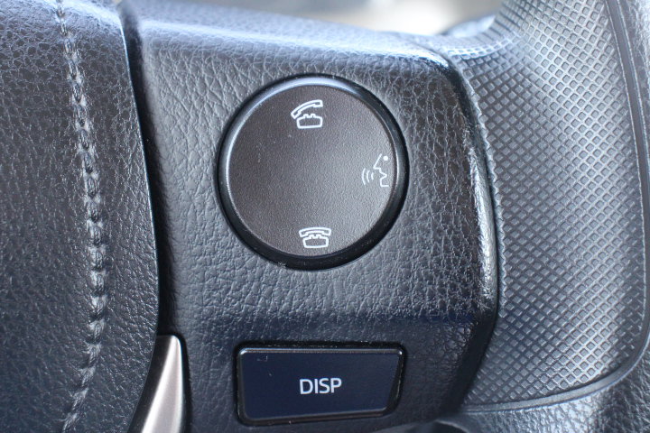 Used 2015 Toyota RAV4 LE FWD image 24