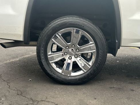 Used 2018 GMC Sierra 1500 SLT image 28