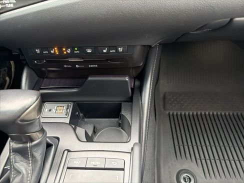 Used 2019 Lexus ES 350 w/ Accessory Package image 20