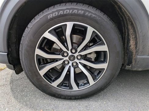 Used 2022 Ford Explorer ST-Line w/ Class IV Trailer Tow Package image 10