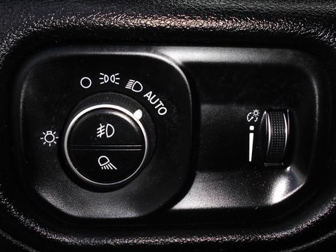 Certified 2020 RAM 1500 Big Horn AWD/4WD image 18