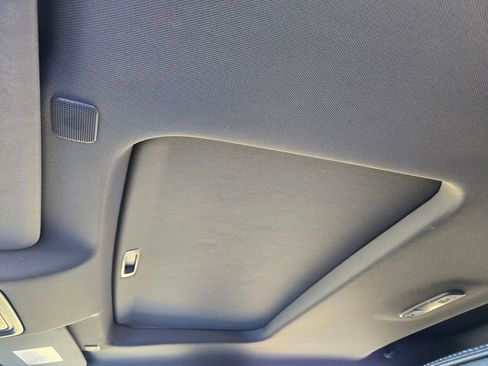 Used 2022 GMC Sierra 1500 Denali w/ Denali Reserve Package image 9