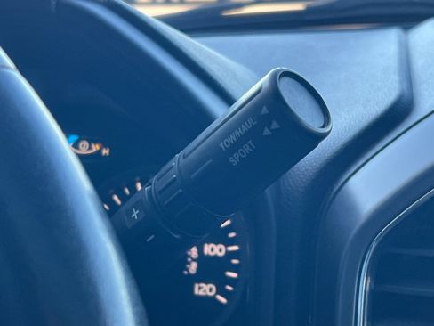 Used 2017 Ford F150 XLT w/ Equipment Group 302A Luxury image 21