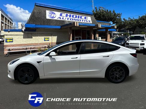 Used 2021 Tesla Model 3 Long Range AWD/4WD image 3