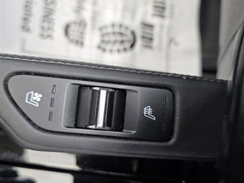 Used 2020 Kia Telluride EX w/ EX Premium Package FWD image 40