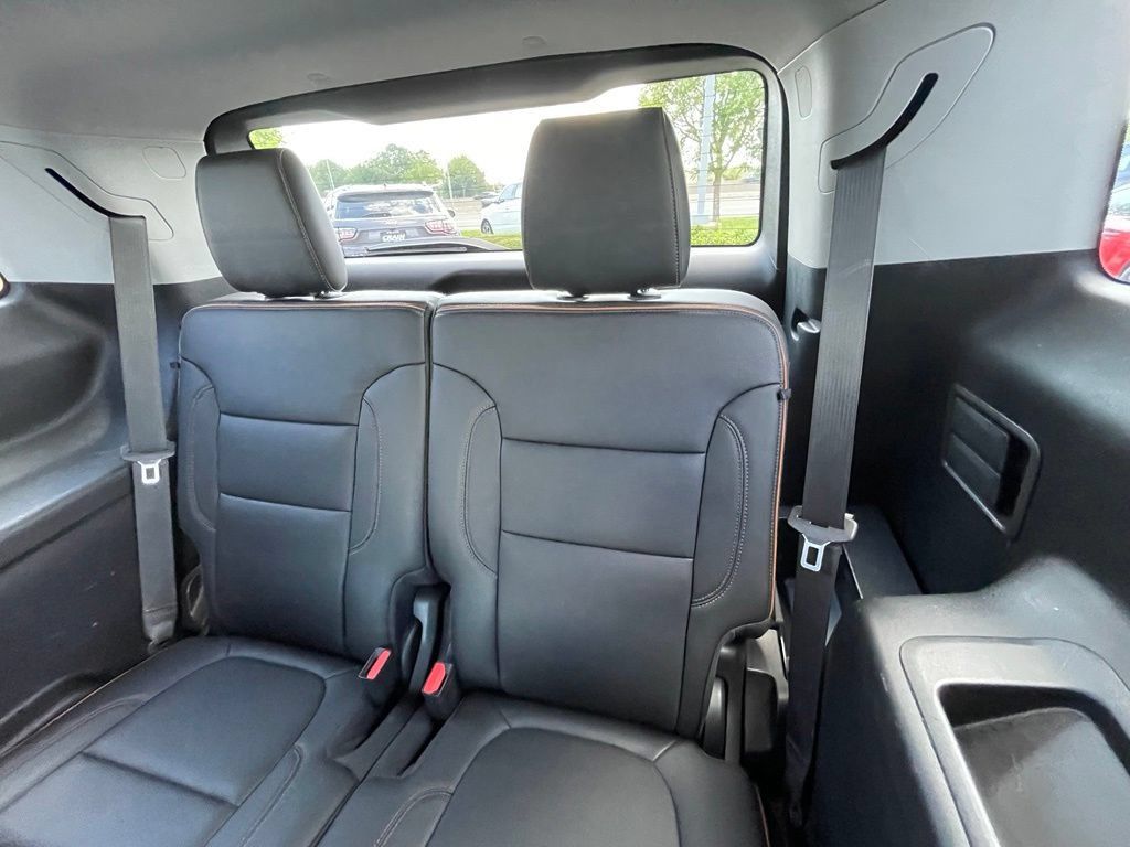 Used 2021 GMC Acadia AT4 w/ Trailering Package AWD/4WD image 23