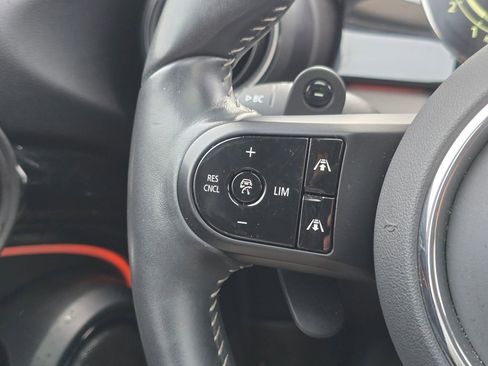 Used 2022 MINI Cooper S w/ Premium Package image 35