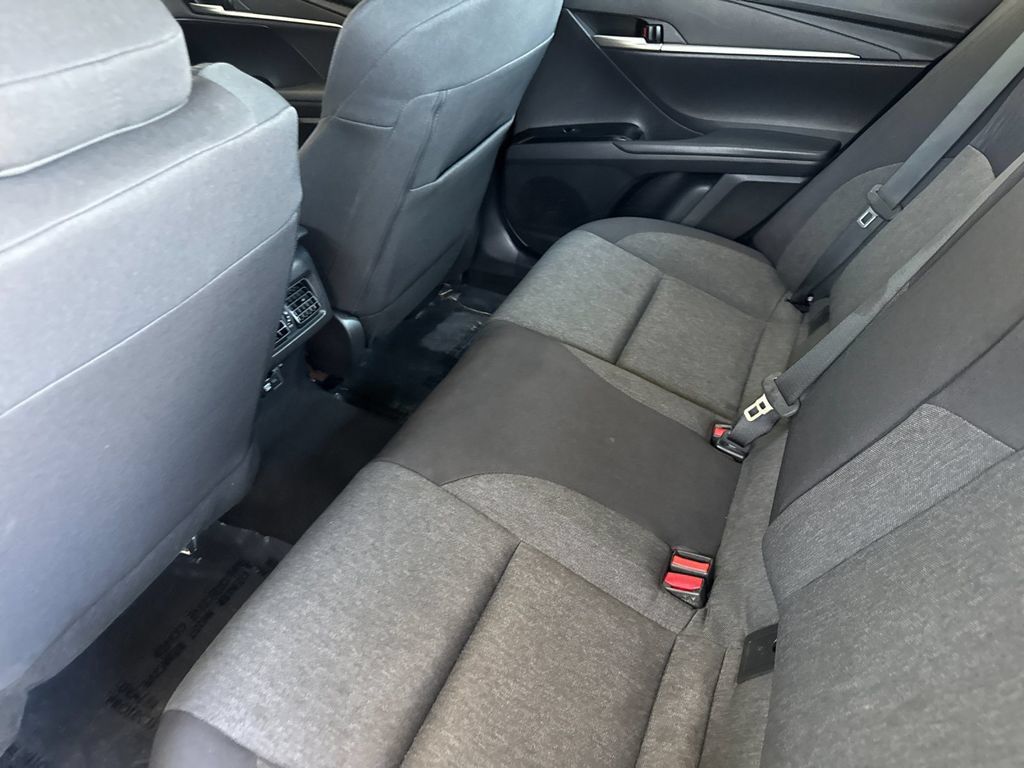 Used 2025 Toyota Camry LE FWD image 11