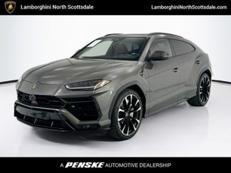 Used 2022 Lamborghini Urus AWD/4WD video 1
