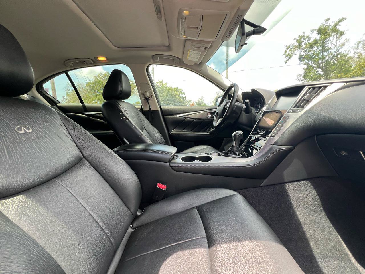 Used 2014 INFINITI Q50 AWD w/ Moonroof Package image 6