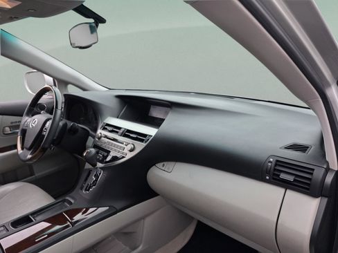 Used 2010 Lexus RX 350 2WD image 25