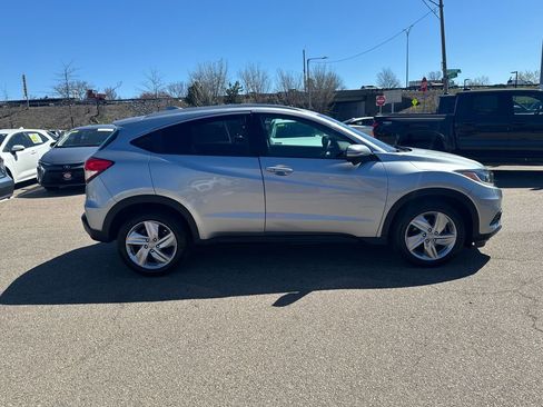 Used 2019 Honda HR-V EX image 9