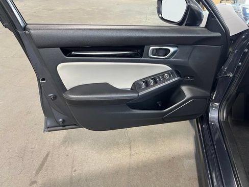 Used 2023 Honda Civic Touring image 24