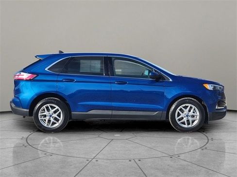 Certified 2022 Ford Edge SEL w/ Convenience Package image 13