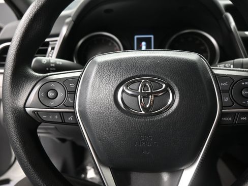 Used 2023 Toyota Camry LE FWD image 16