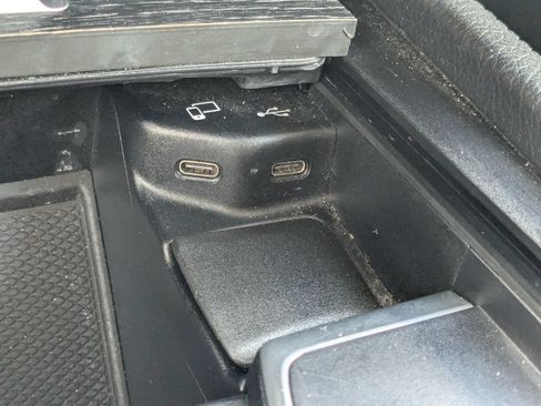 Certified 2022 Mercedes-Benz GLS 450 4MATIC image 8