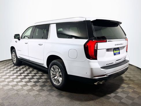 New 2026 GMC Yukon XL Denali w/ Sun & Power Step Package image 5