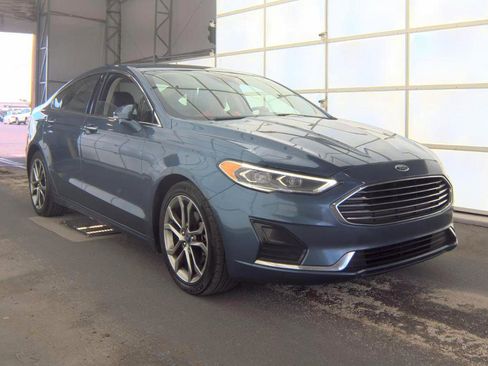 Used 2019 Ford Fusion SEL FWD image 4