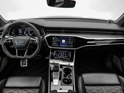 Used 2024 Audi RS 6 performance AWD/4WD image 33