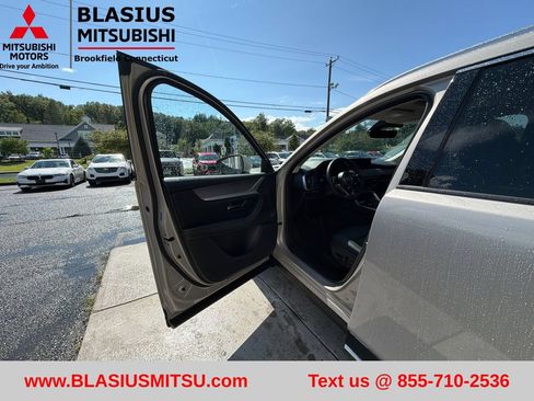 Used 2024 MAZDA CX-90 Plug-In Hybrid w/ Premium Pkg AWD/4WD image 14