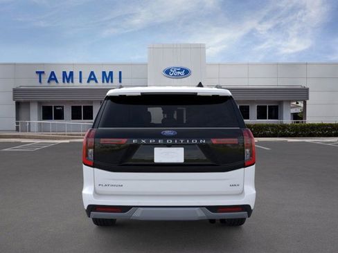 New 2025 Ford Expedition Max Platinum w/ Platinum Ultimate Package image 5