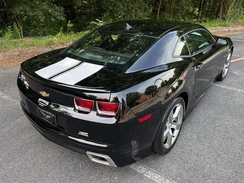 Used 2010 Chevrolet Camaro SS RWD image 37
