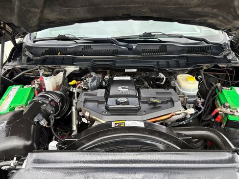 Used 2018 RAM 2500 Laramie w/ Sport Appearance Group image 24