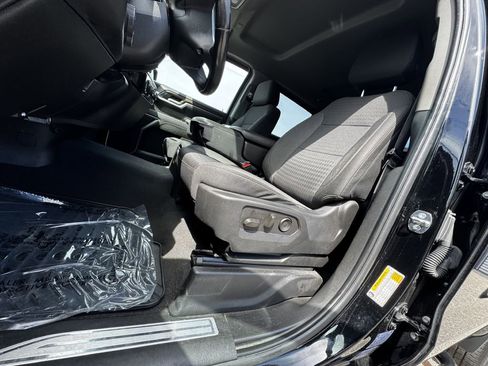 Used 2022 Chevrolet Silverado 1500 LT AWD/4WD image 12