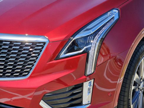 New 2026 Cadillac XT5 Premium Luxury FWD image 10