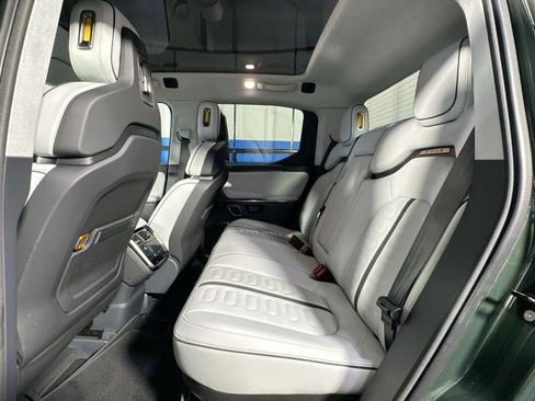 Used 2022 Rivian R1T Adventure image 27