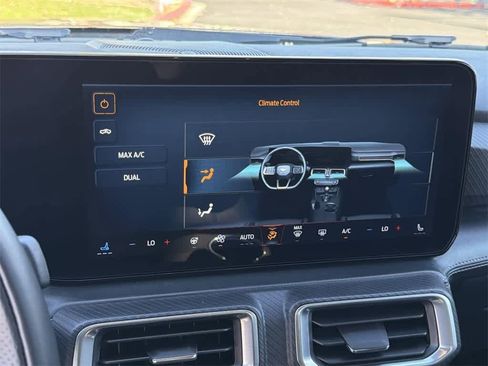 Used 2025 Ford Mustang GT Premium image 16