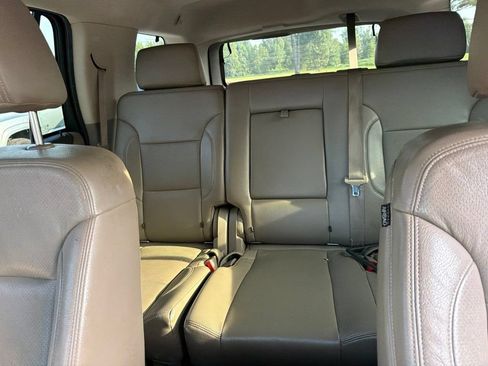Used 2016 GMC Yukon SLE AWD/4WD image 10