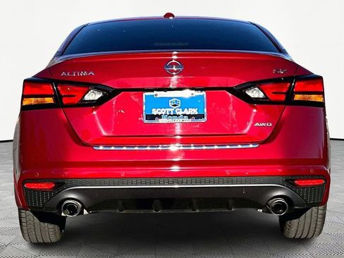 Used 2022 Nissan Altima 2.5 SR image 7