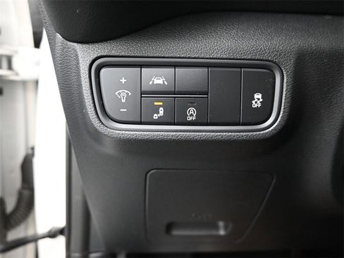 Certified 2022 Kia Soul LX w/ Technology Package image 28